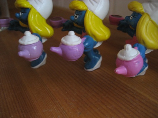 teaset smurfette.jpg