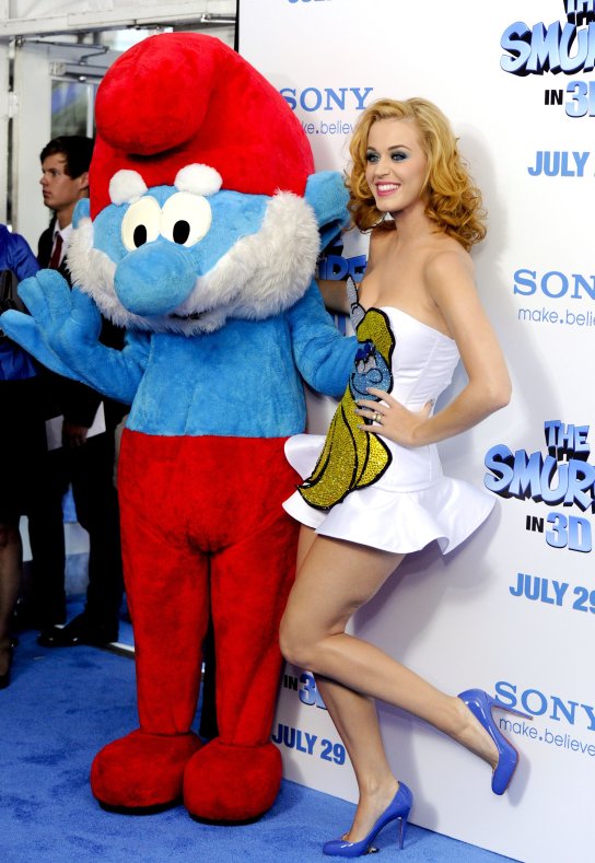 katy-perry-smurfs-premiere-look.jpeg