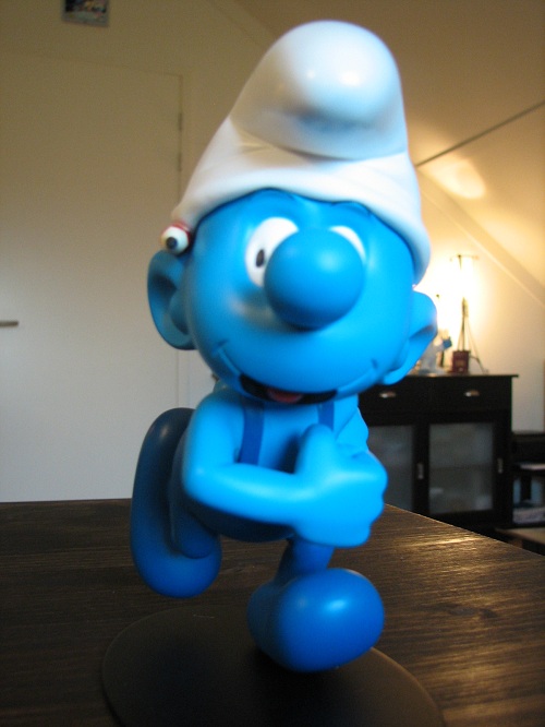 Knutselsmurf 005.JPG