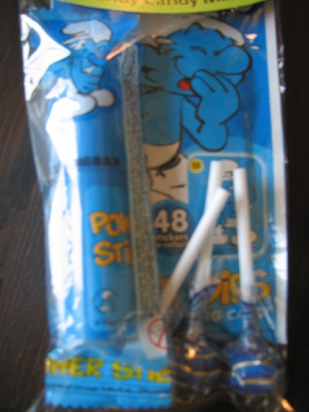 Smurfs candy 002.JPG