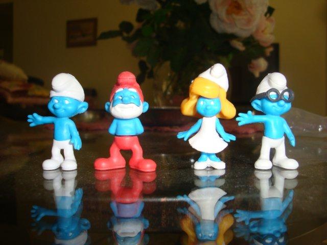 gomu erasers.jpg