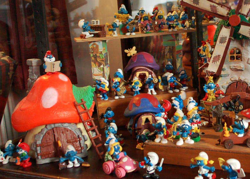 smurfs display copy 2.jpg