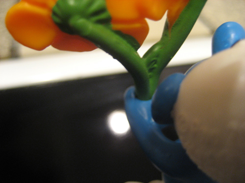 newsmurfs2013flowercavity.jpg