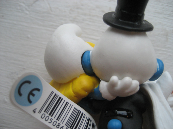 newsmurfs2013eargroom.jpg