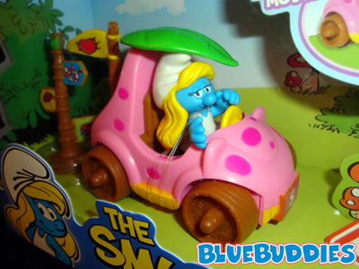 Smurfette_Pink_Car.jpg