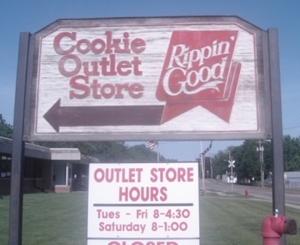 cookie outlet.JPG